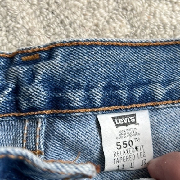 Levi Jean Shorts Size 11 - Picture 3 of 3